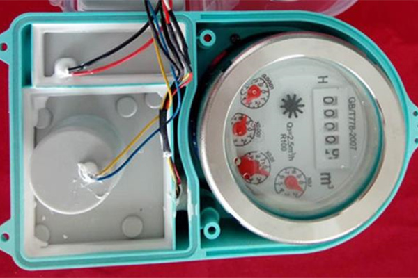 怎么選擇遠(yuǎn)傳水表生產(chǎn)廠家？考慮五個(gè)方面！